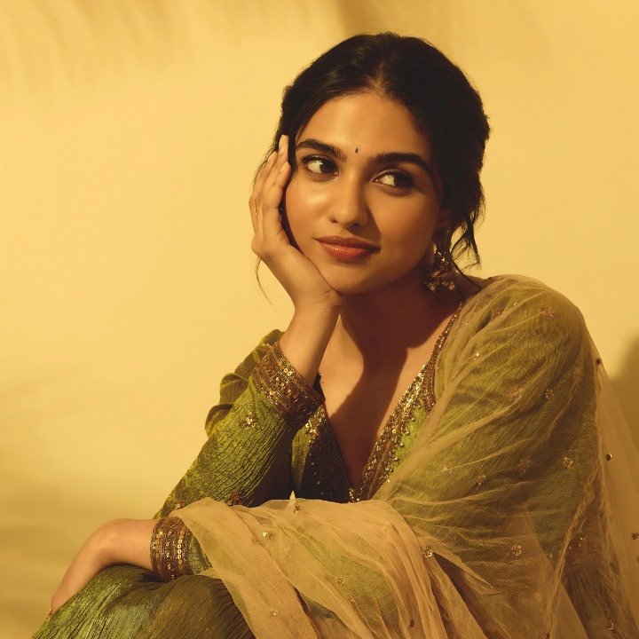 mamitha baiju age